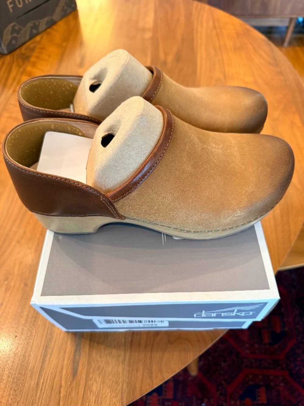 Dansko Brenna Burnished Suede, Size 38 clogs